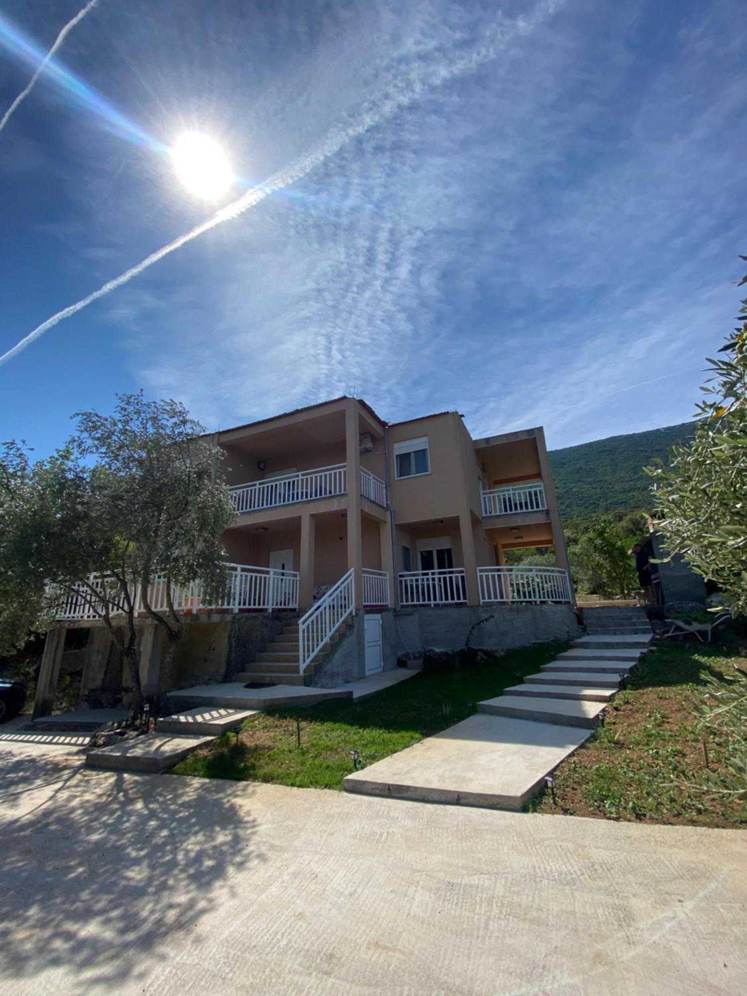 Apartments D&D Osobjava Exteriér fotografie